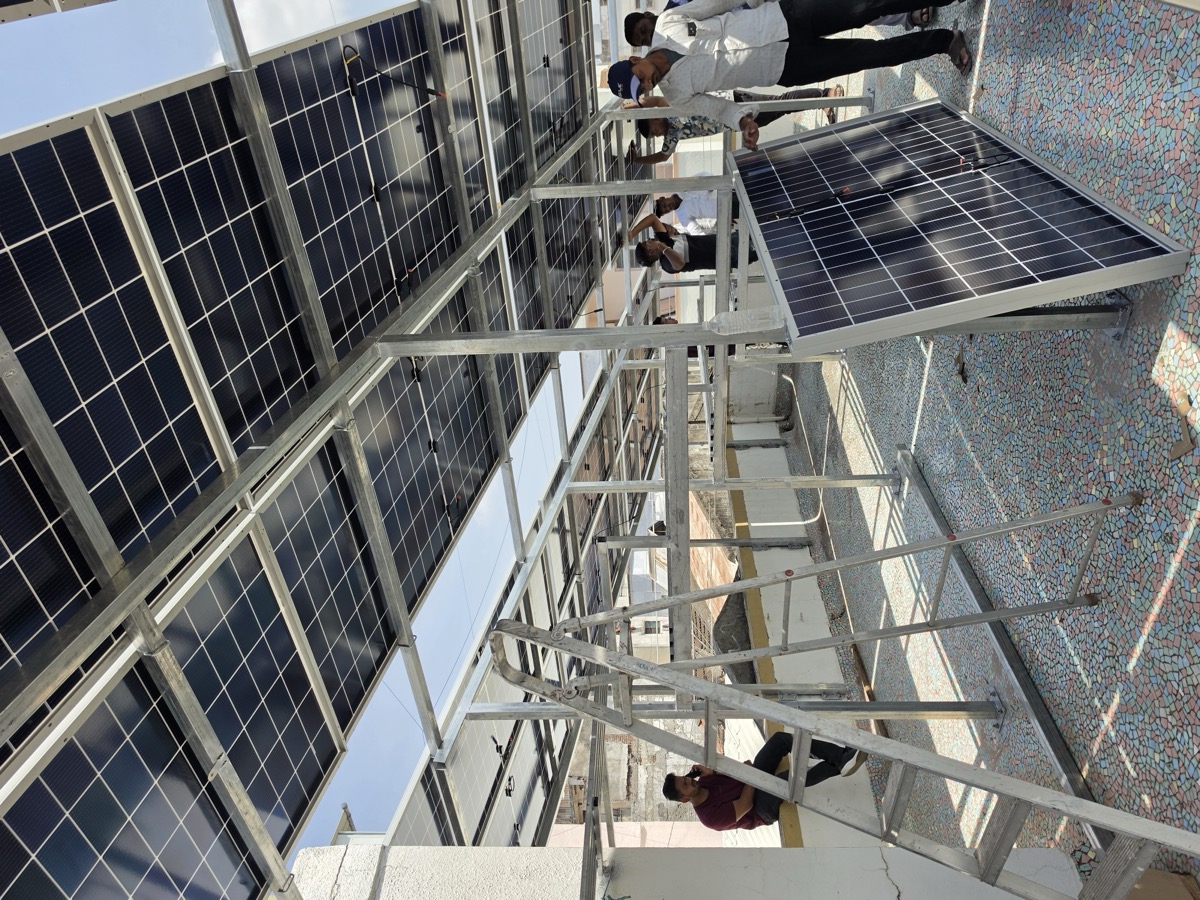 Rooftop solar panel installation in Alephata, Maharashtra